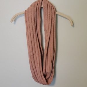 Infinity scarves (2 for 1 deal)